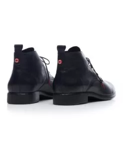Alternative view of Tasty 3 Black