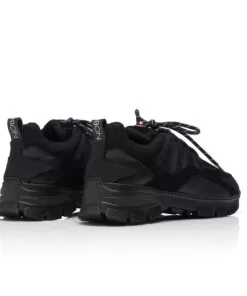Alternative view of Jamaica Black